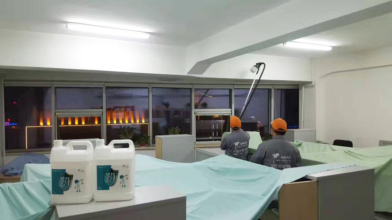 中國郵政儲蓄銀行頂面施工 中國郵政儲蓄銀行頂面施工