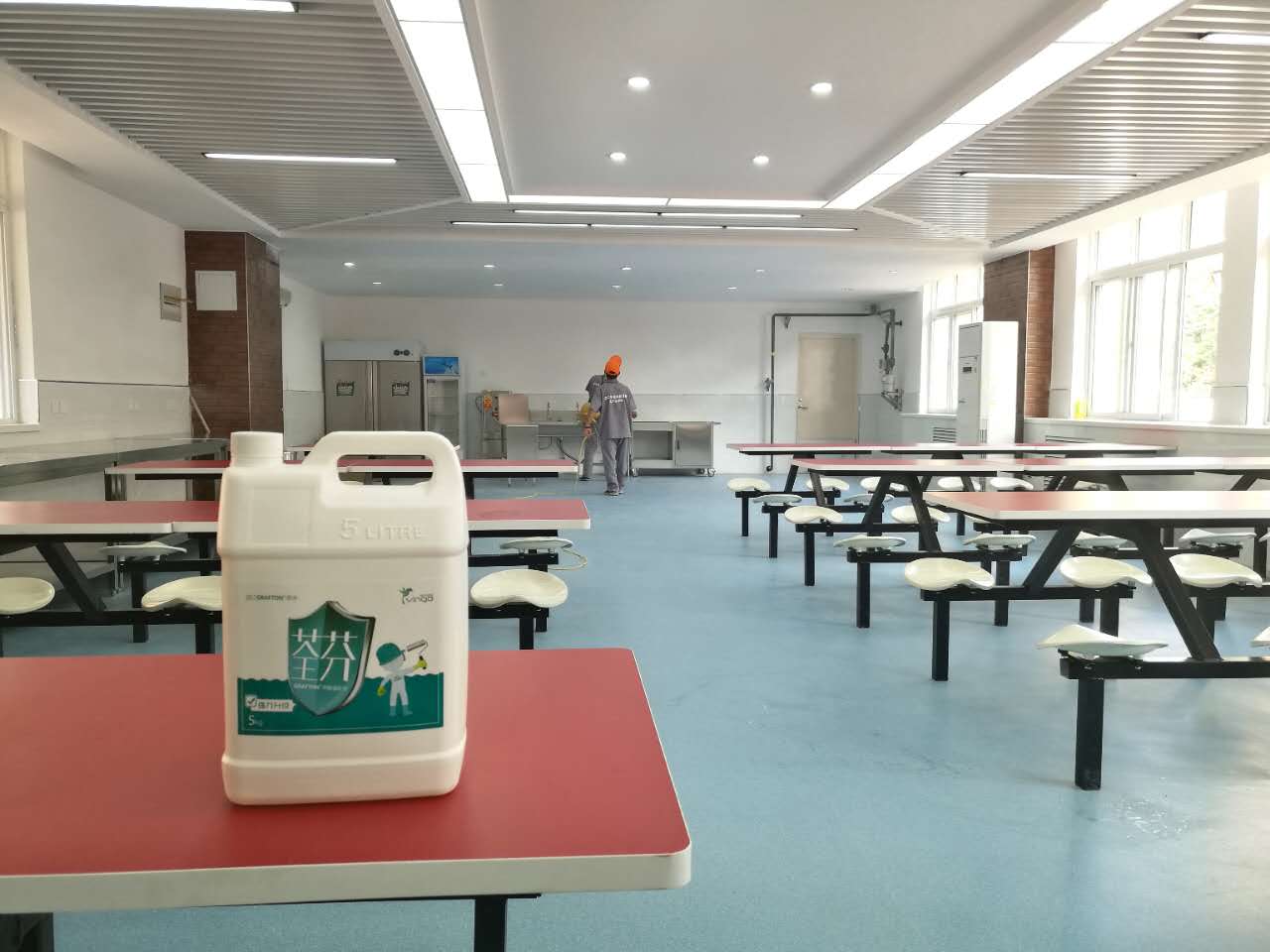 南湖小學(xué)食堂全方位施工 南湖小學(xué)食堂全方位施工