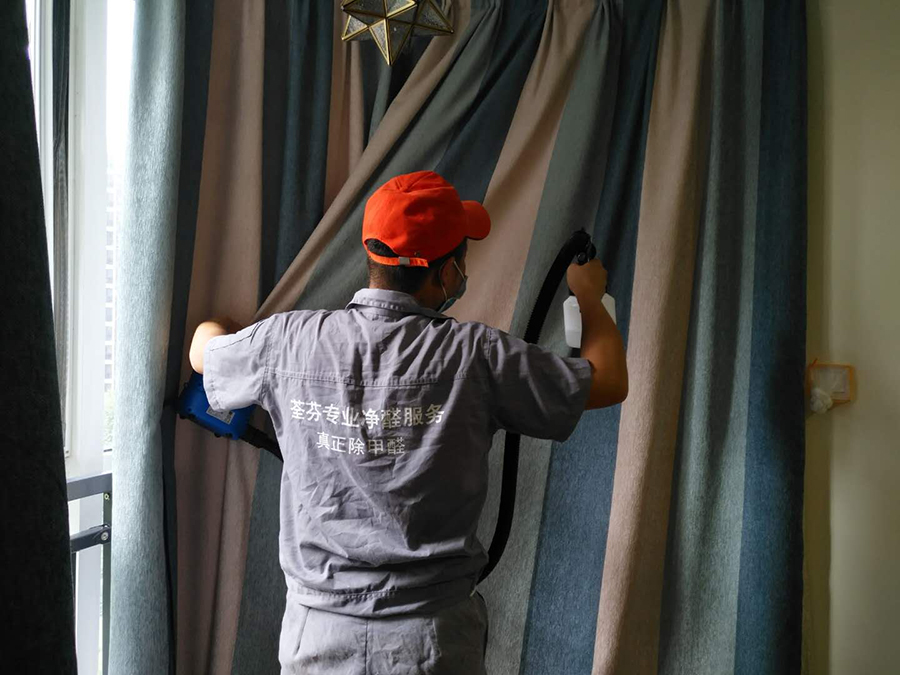 臥室窗簾噴涂全方位施工 臥室窗簾噴涂全方位施工