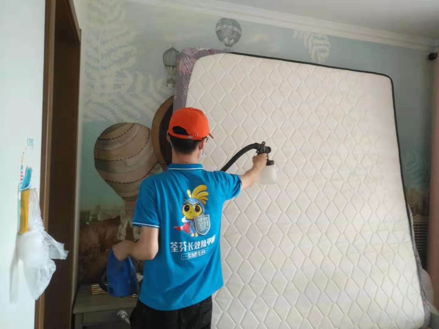 臥室床墊全方位噴涂施工治理 臥室床墊全方位噴涂施工治理