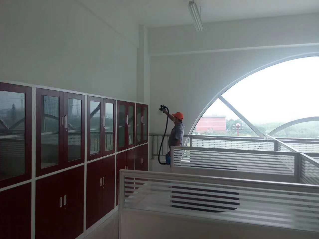 學校辦公室全方位噴涂施工治理 學校辦公室全方位噴涂施工治理