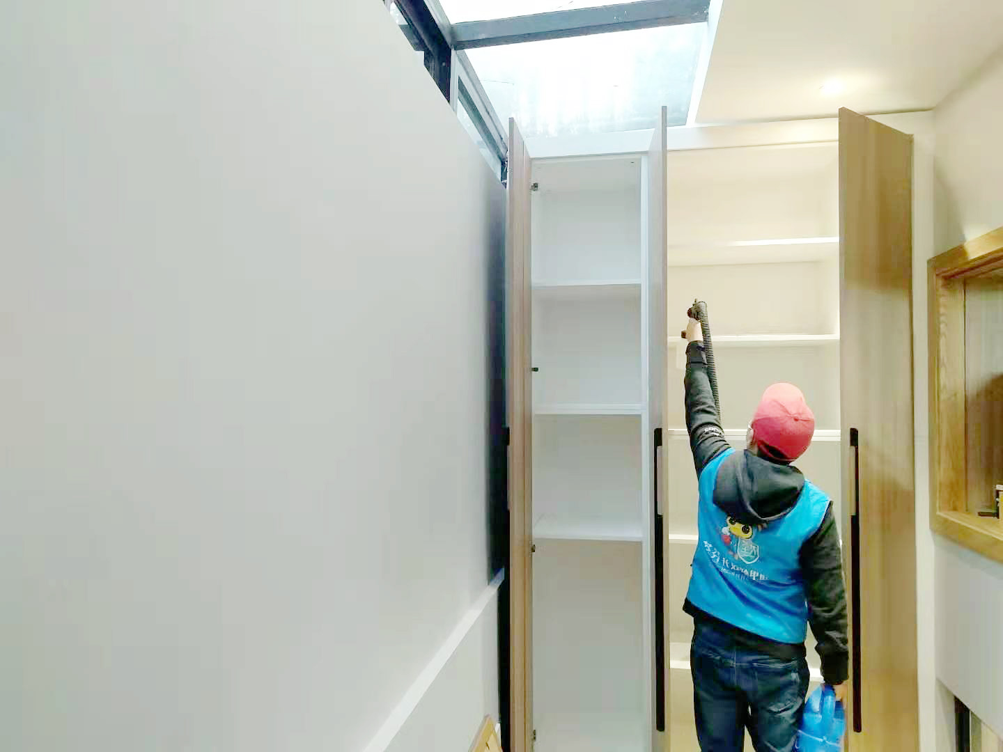 臥室衣柜噴槍治理除甲醛 臥室衣柜噴槍治理除甲醛